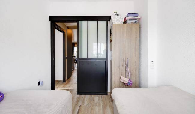 Sprzedaż - Apartament - Torrevieja - Playa De Los Locos