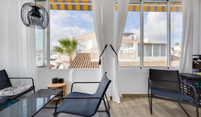 Sprzedaż - Apartament - Torrevieja - Playa De Los Locos