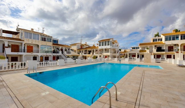 Sprzedaż - Apartament - Torrevieja - Playa De Los Locos