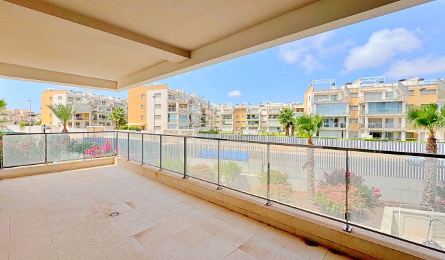 Resale - Apartment - Orihuela Costa - Villamartín