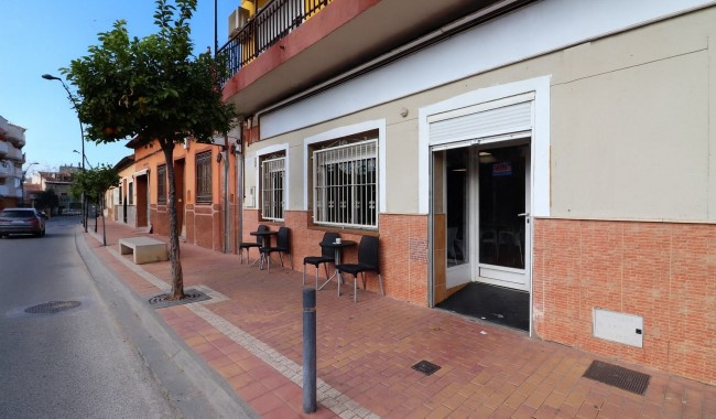 Segunda mano - Local comercial - Formentera del Segura - Formentera - Village