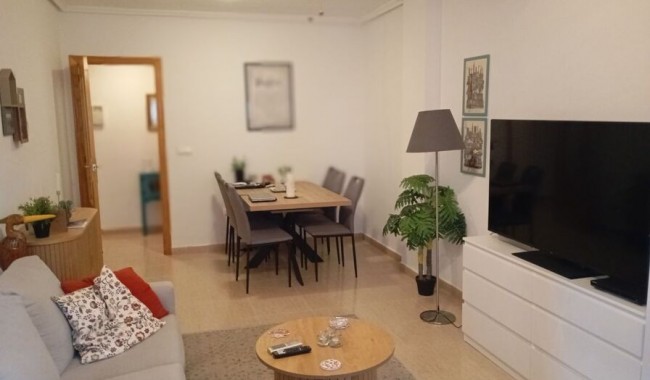 Resale - Apartment - Almoradi