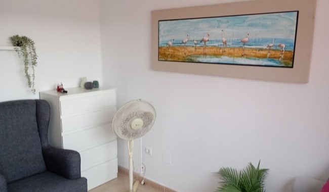 Resale - Apartment - Almoradi