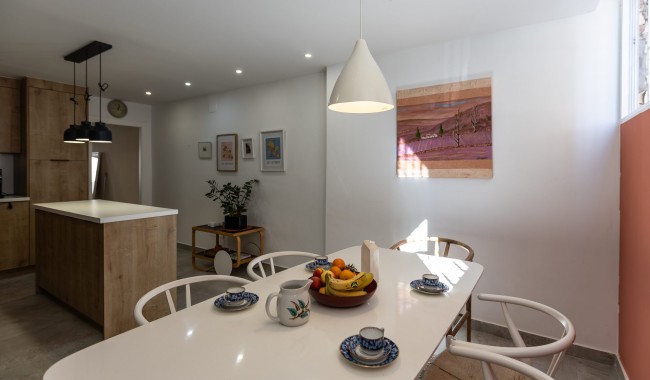 Sprzedaż - Kamienica - Torrevieja