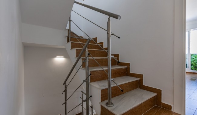 Sprzedaż - Kamienica - Torrevieja