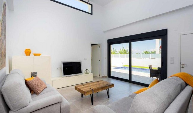 Nybygg - Quatro hus - Daya Nueva