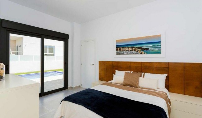 Nybygg - Quatro hus - Daya Nueva