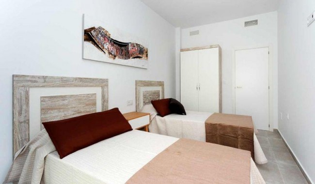 Nybygg - Quatro hus - Daya Nueva