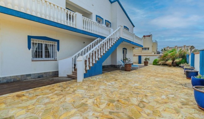 Begagnad - Villa - La Manga del Mar Menor - Playa del Estacio