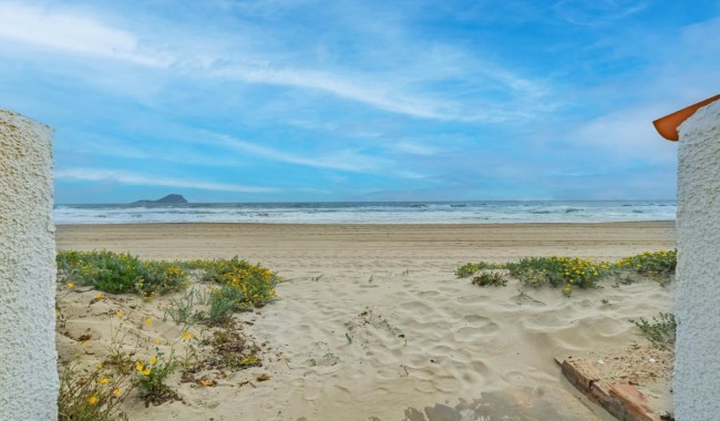 Begagnad - Villa - La Manga del Mar Menor - Playa del Estacio