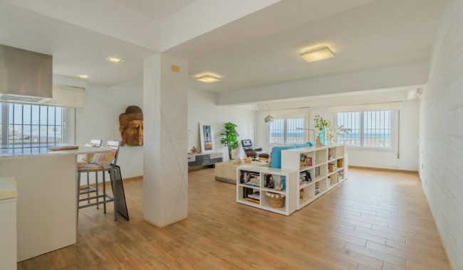 Begagnad - Villa - La Manga del Mar Menor - Playa del Estacio