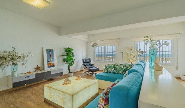 Begagnad - Villa - La Manga del Mar Menor - Playa del Estacio