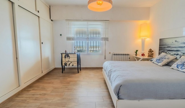 Begagnad - Villa - La Manga del Mar Menor - Playa del Estacio