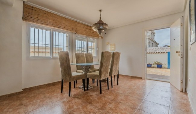 Begagnad - Villa - La Manga del Mar Menor - Playa del Estacio