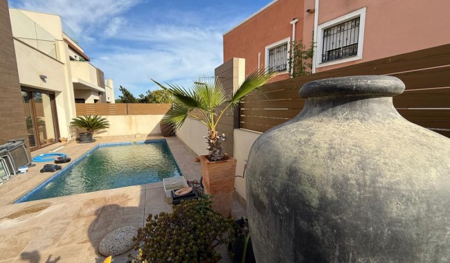 Sprzedaż - Willa - Los Montesinos