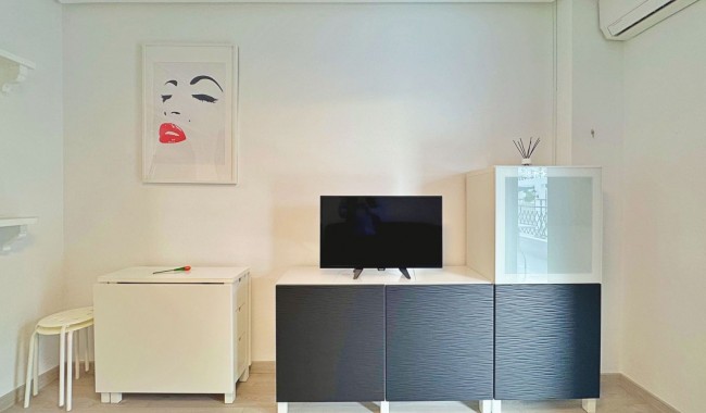 Resale - Apartment - Torrevieja - La Mata