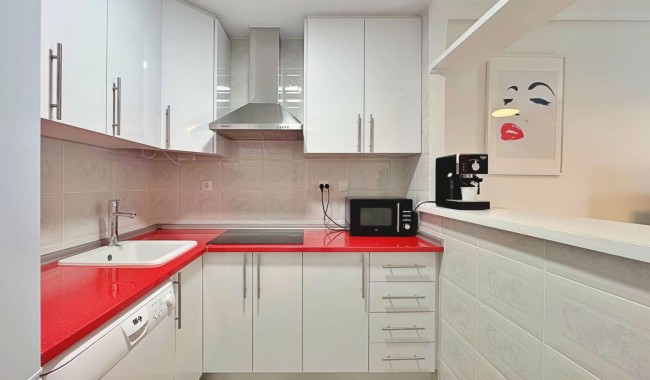 Resale - Apartment - Torrevieja - La Mata