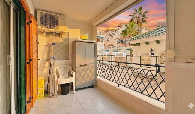 Resale - Apartment - Torrevieja - La Mata