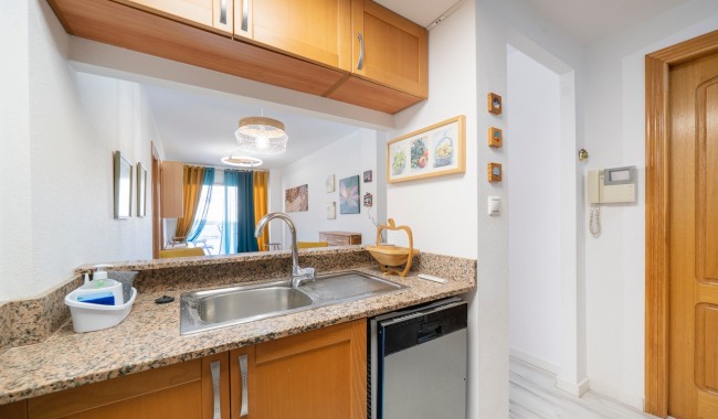 Resale - Apartment - Torrevieja