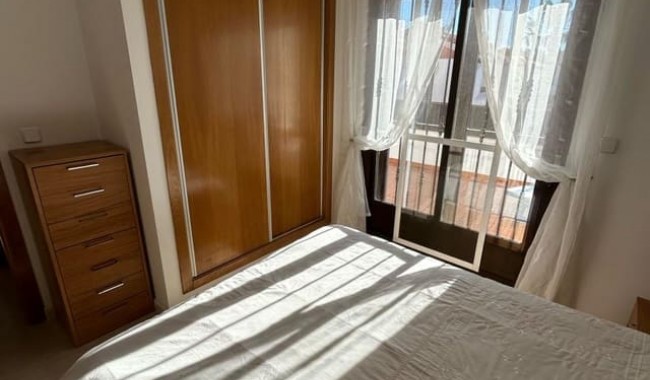 Brukt - Vertikaldelt - Orihuela - Villamartín