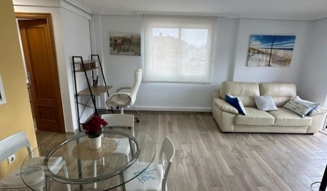 Resale - Apartment - Torrevieja