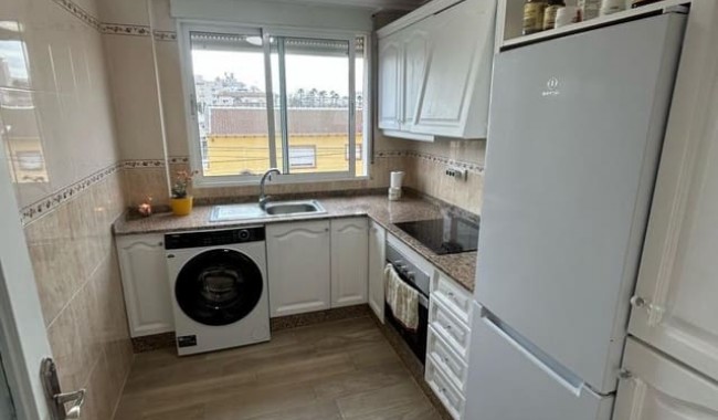 Resale - Apartment - Torrevieja