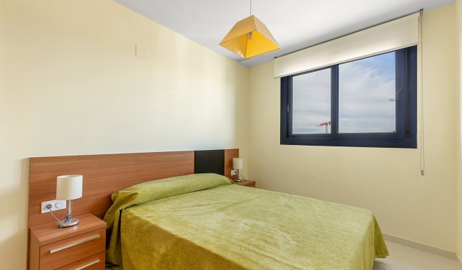 Resale - Apartment - Torrevieja - Punta Prima