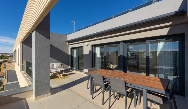 Sprzedaż - Apartament - Torrevieja - Punta Prima