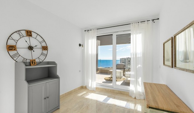 Sprzedaż - Apartament - Torrevieja - Punta Prima