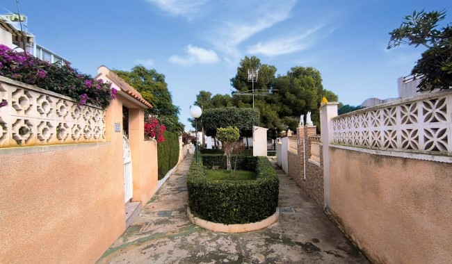 Resale - Townhouse - Torrevieja - Lago Jardin
