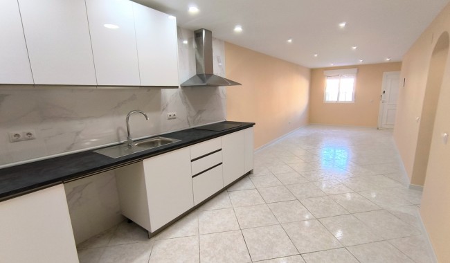 Resale - Townhouse - Torrevieja - El Chaparral