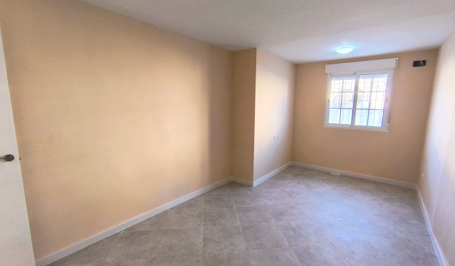 Resale - Townhouse - Torrevieja - El Chaparral