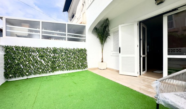 Begagnad - Lägenhet - Orihuela Costa - La Regia