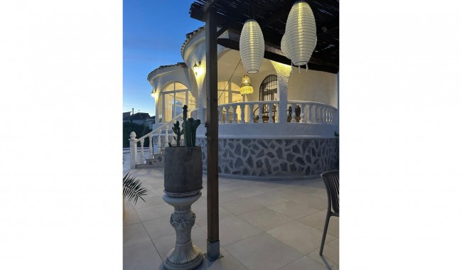 Segunda mano - Villa - Torrevieja - San Luis