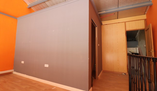 Resale - Business premises - Algorfa - La Finca golf