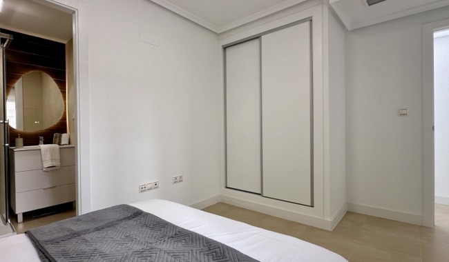 Segunda mano - Apartamento - Torrevieja