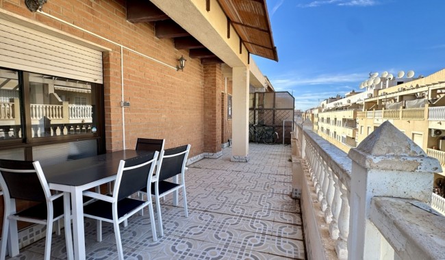 Sprzedaż - Apartament - Torrevieja