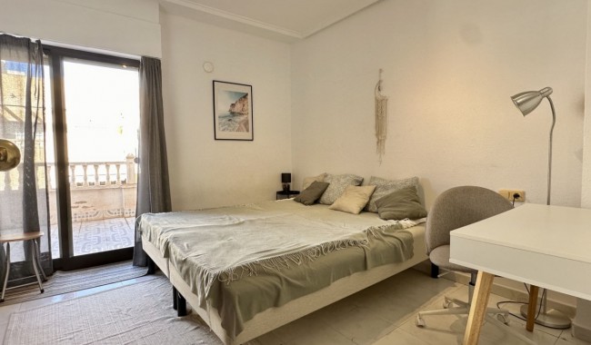 Sprzedaż - Apartament - Torrevieja