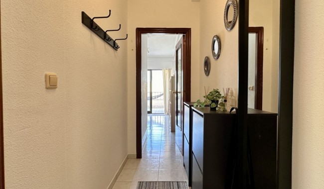 Sprzedaż - Apartament - Torrevieja