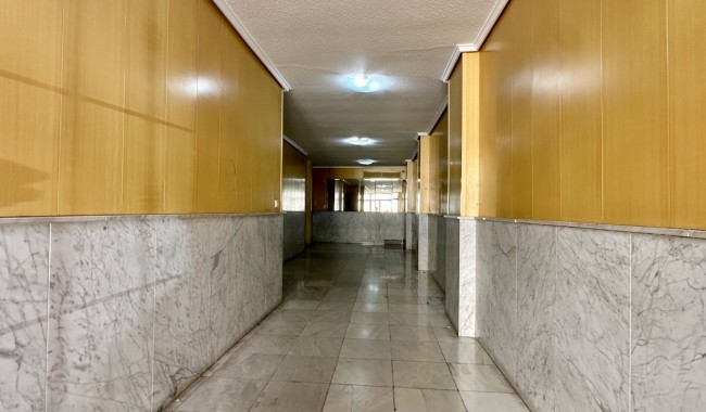 Sprzedaż - Apartament - Torrevieja