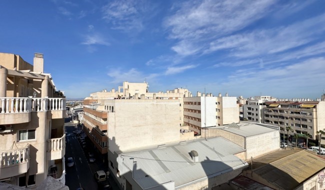 Sprzedaż - Apartament - Torrevieja