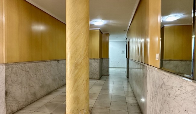 Sprzedaż - Apartament - Torrevieja