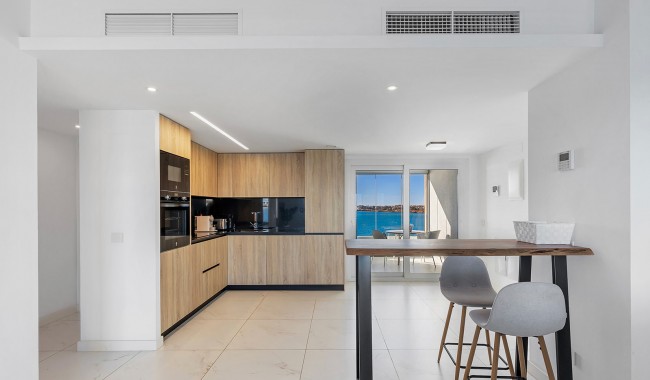 Sprzedaż - Apartament - Torrevieja - Punta Prima