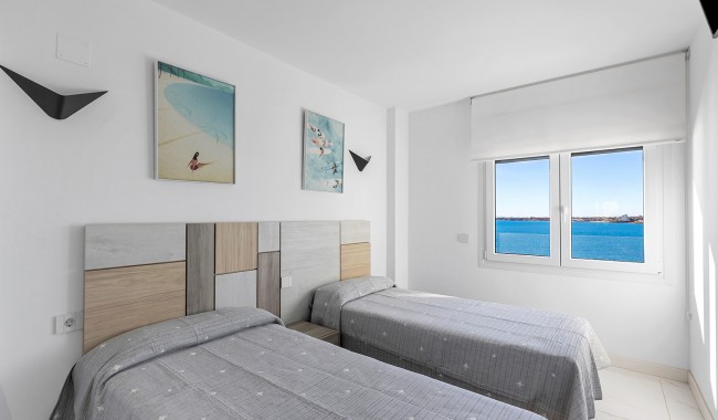 Sprzedaż - Apartament - Torrevieja - Punta Prima