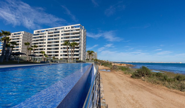Sprzedaż - Apartament - Torrevieja - Punta Prima