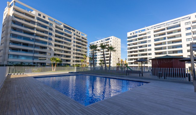 Sprzedaż - Apartament - Torrevieja - Punta Prima