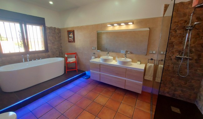 Brukt - Finca - Bigastro