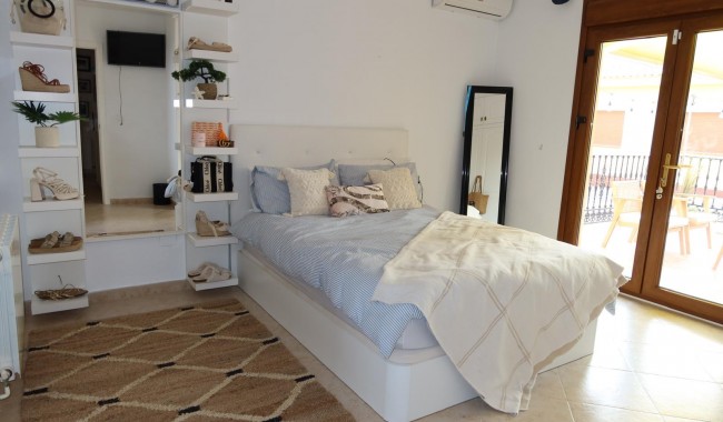 Begagnad - Villa - Orihuela - Orihuela Costa