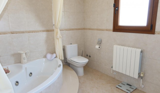 Begagnad - Villa - Orihuela - Orihuela Costa