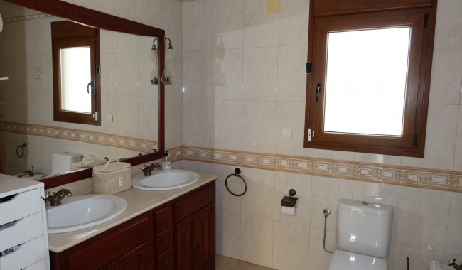 Begagnad - Villa - Orihuela - Orihuela Costa